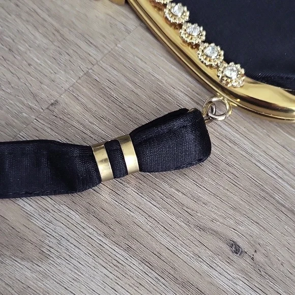 Vintage Black Clutch with Rhinestone trim - Picture 4 of 13